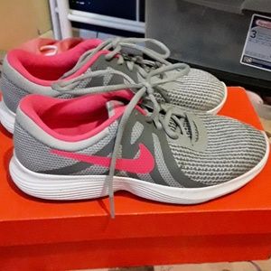 Nike shoes